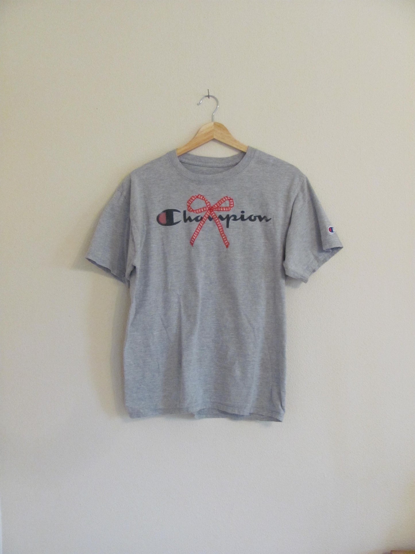 Champion Bow Tee