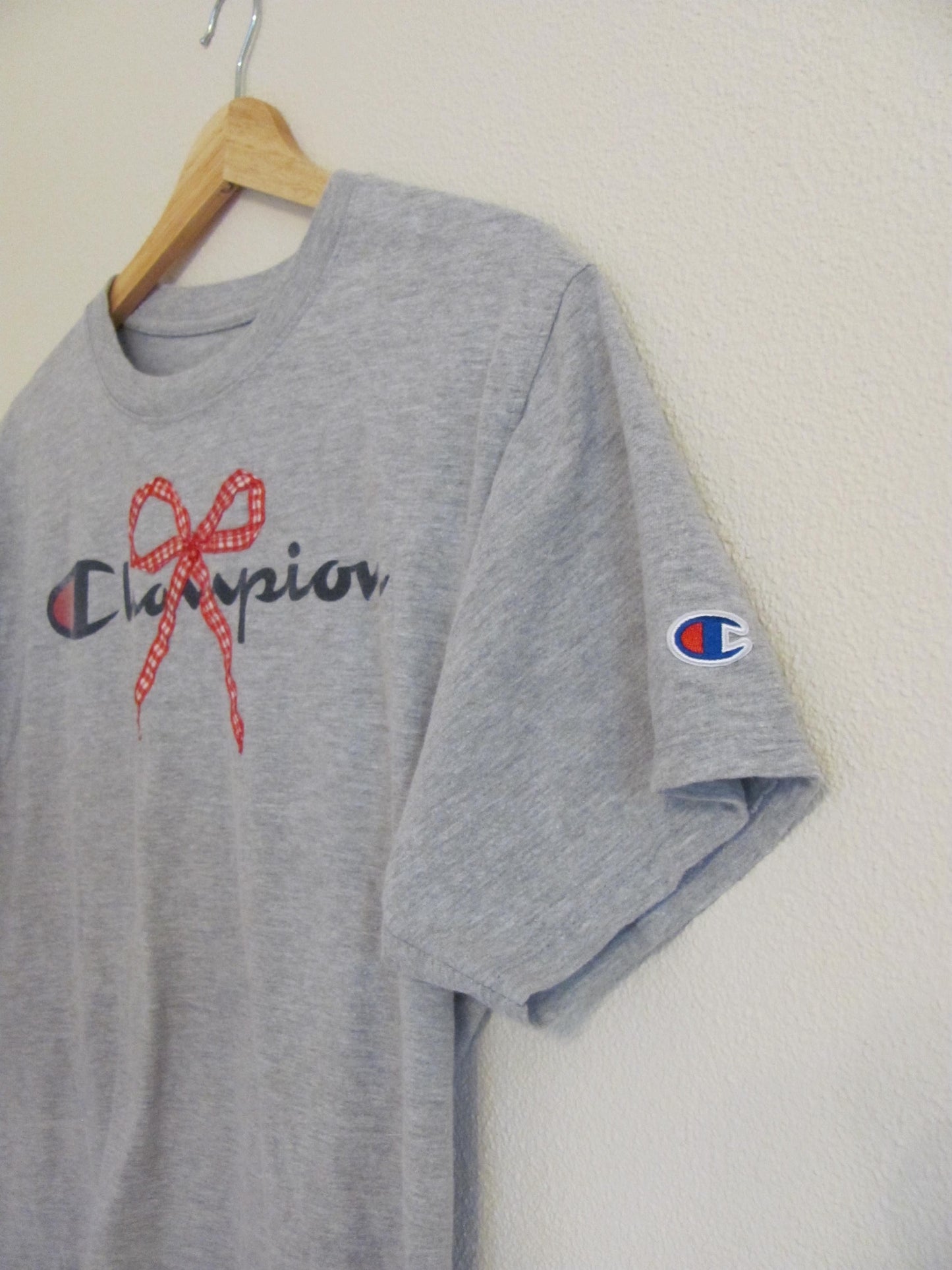 Champion Bow Tee