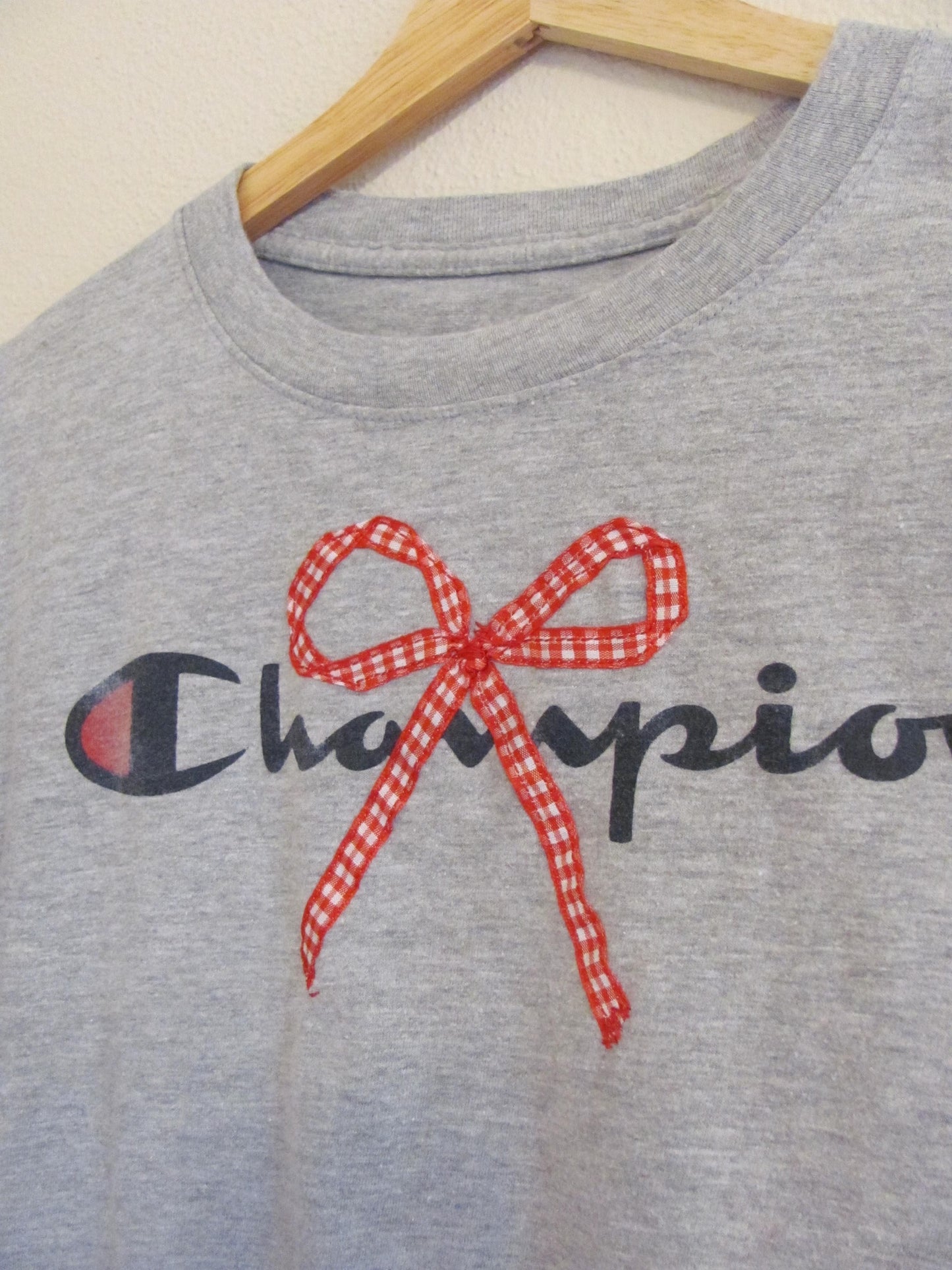Champion Bow Tee
