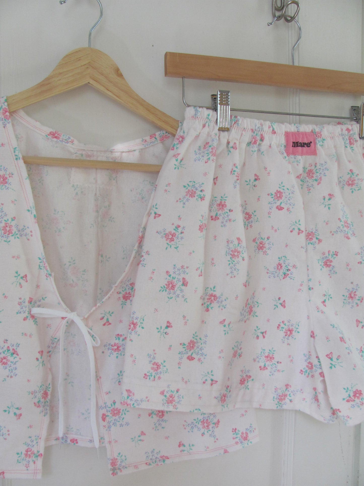 The Darling Set