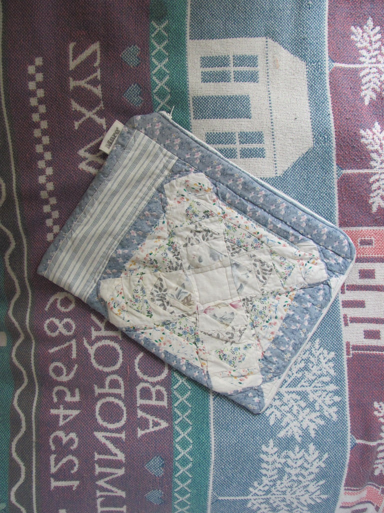 Quilted Laptop Sleeve
